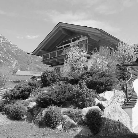 Chalet Mit Spa